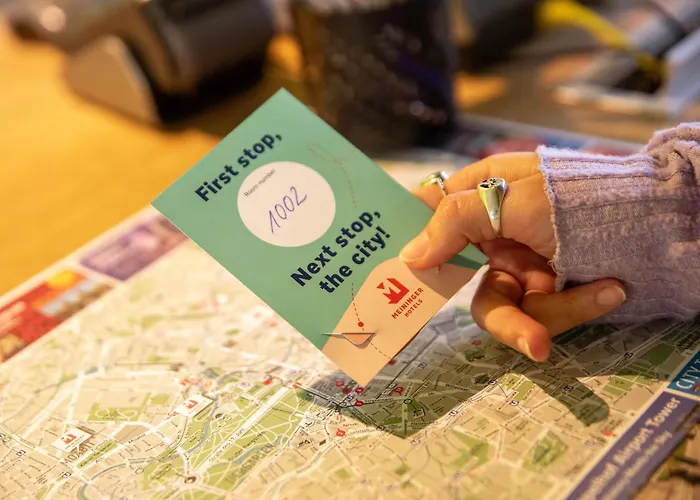 Meininger East Side Gallery Otel 3*