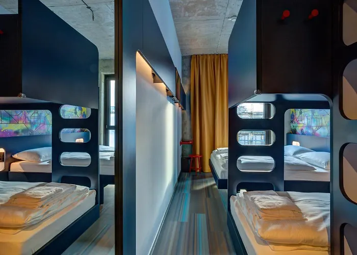 Meininger East Side Gallery Otel