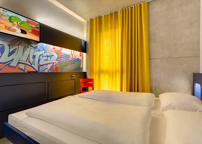 Otel Meininger East Side Gallery Berlin