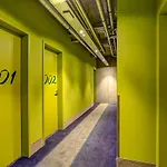 Otel Meininger East Side Gallery Berlin