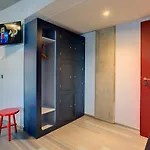 Otel Meininger East Side Gallery Berlin