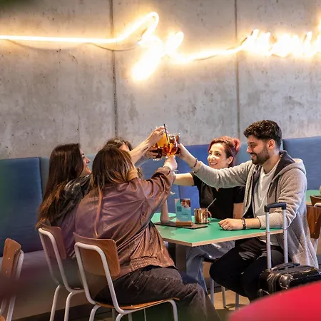 Hotel Meininger East Side Gallery 3*