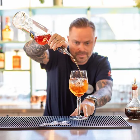 Meininger East Side Gallery Berlin