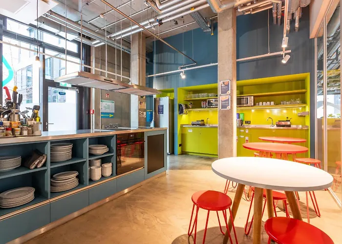 Meininger East Side Gallery Hotel